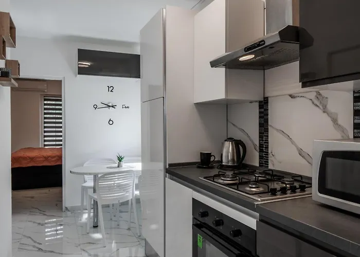 Simic Apartament Vir